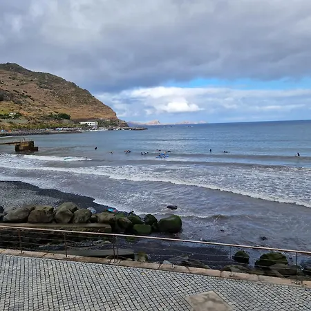 C - Charming Vacation Home With Free Private Parking