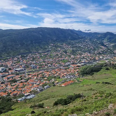 C - Charming Vacation With Free Private Parking 公寓 *