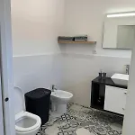 Charming With Free Private Parking Appartement