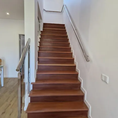 Appartement C - Charming Vacation Home With Free Private Parking *