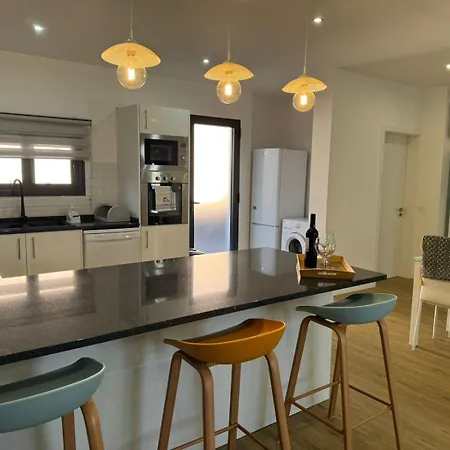 C - Delightful 2 bedroom Vacation home *