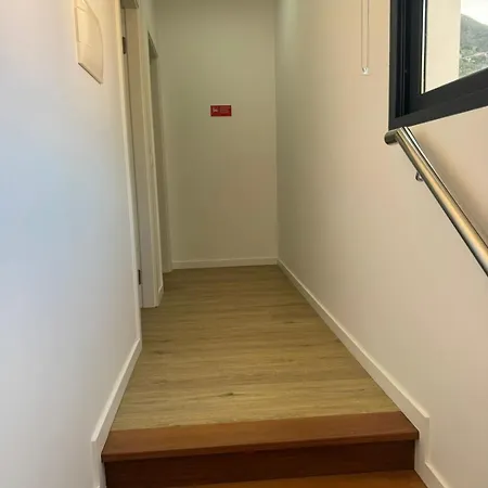 C - Charming Vacation Home With Free Private Parking Appartement Machico (Madeira)