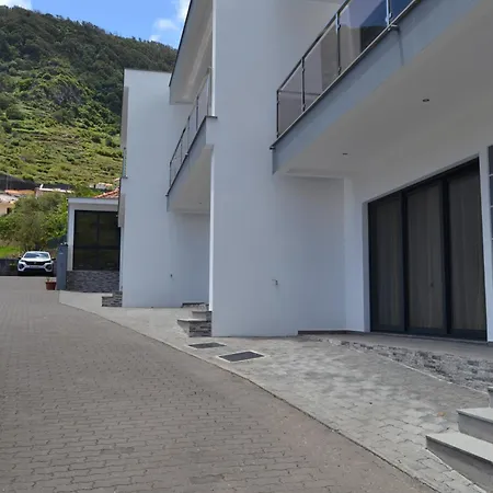 Apartment Charming With Free Private Parking Machico (Madeira)
