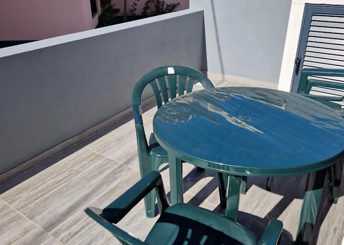 C - Charming Vacation With Free Private Parking * Machico (Madeira)