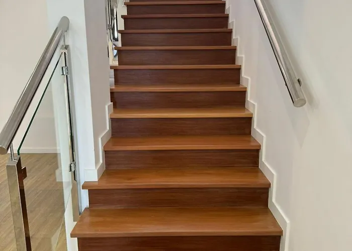 C - Charming Vacation With Free Private Parking Apartmán *