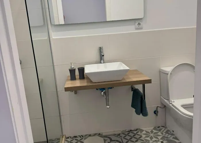 C - Charming Vacation With Free Private Parking * מצ'יקו