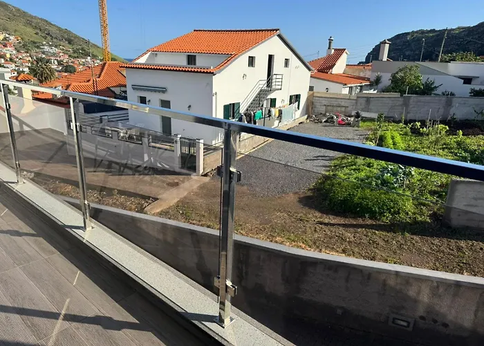 C - Charming Vacation With Free Private Parking Apartmán